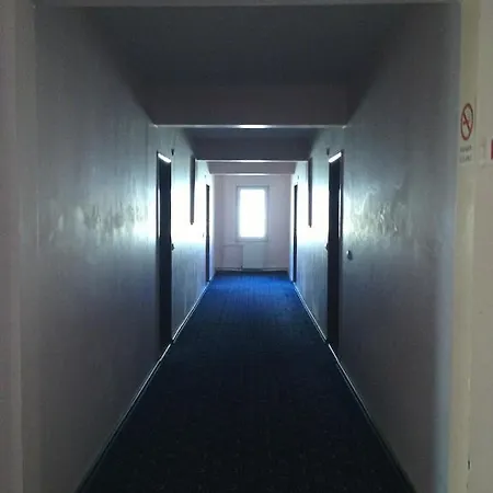 Sau Kirkpinar Uygulama Hotel *
